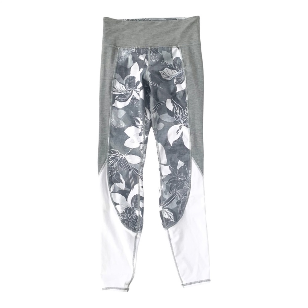 ATHLETA High Rise Tropical Flow  Chaturanga Leggings Gray S - Picture 4 of 10